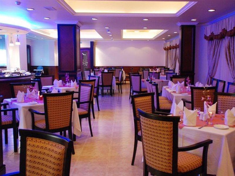 Majan Continental Hotel Muscat Exterior foto