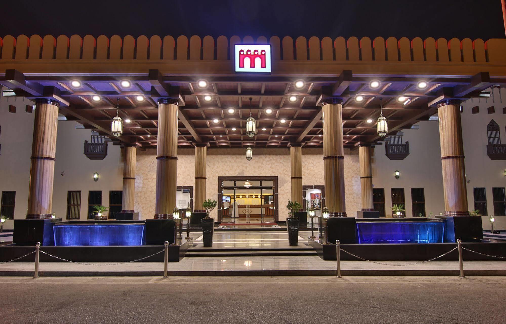 Majan Continental Hotel Muscat Exterior foto